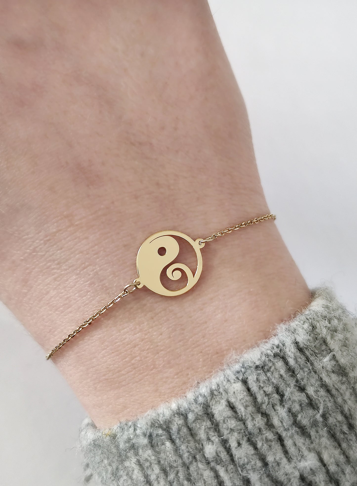 14K 9K Solid Gold Yin Yang bracelet